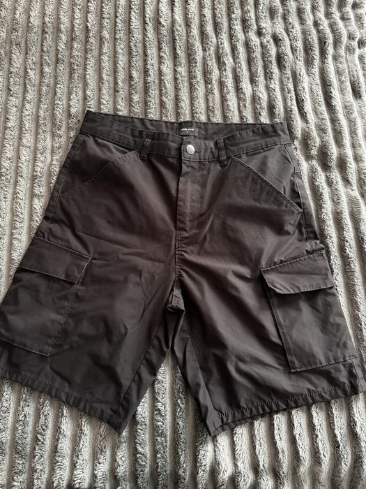 Мъжки черни къси панталони тип карго – отлично състояние