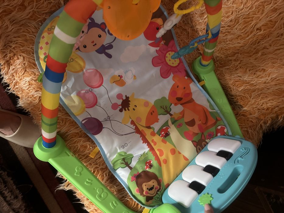 Две активни гимнастики за бебе