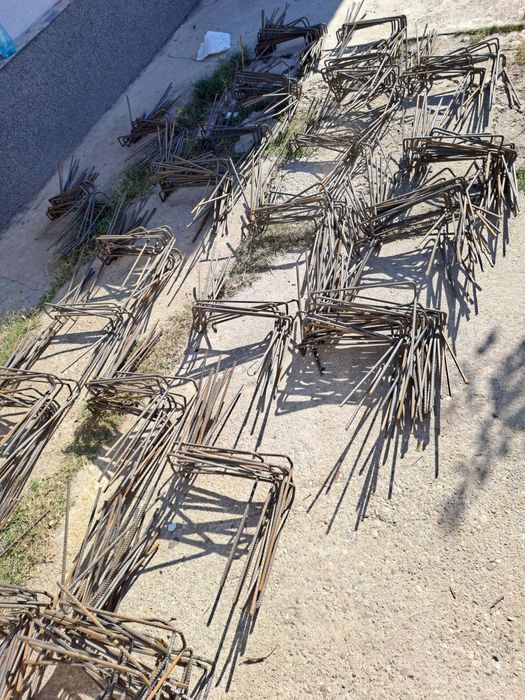 Etrieri din fier beton