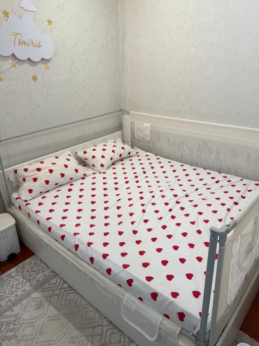 Продам 2 спалбную кровать