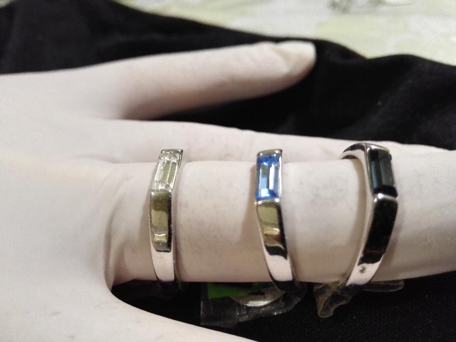 Продам бижутерию - кольца.