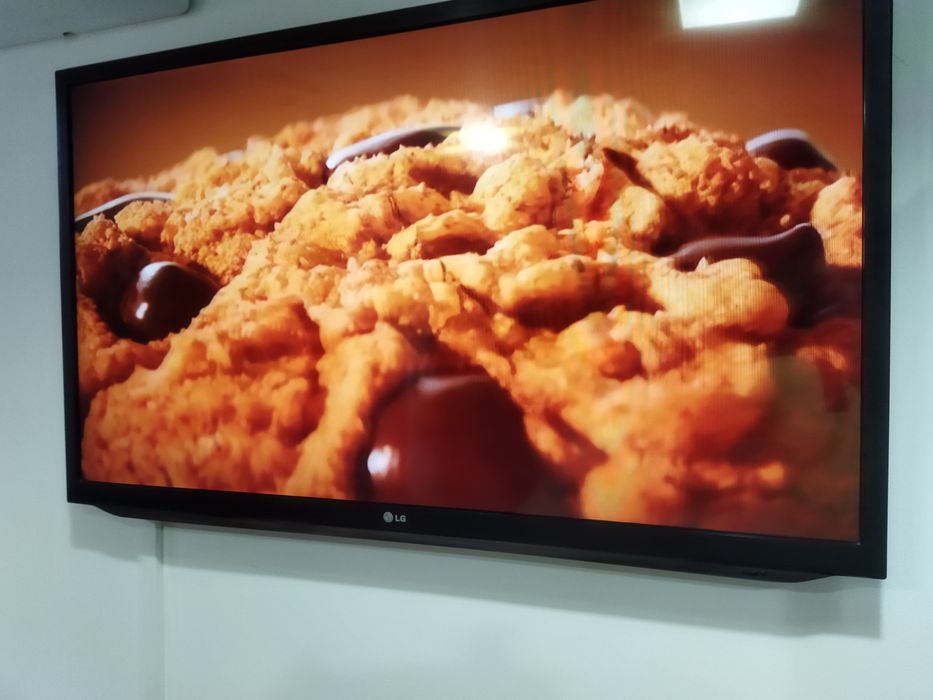 Телевизор LG 42 LM620S,Full HD,3D , smart функция