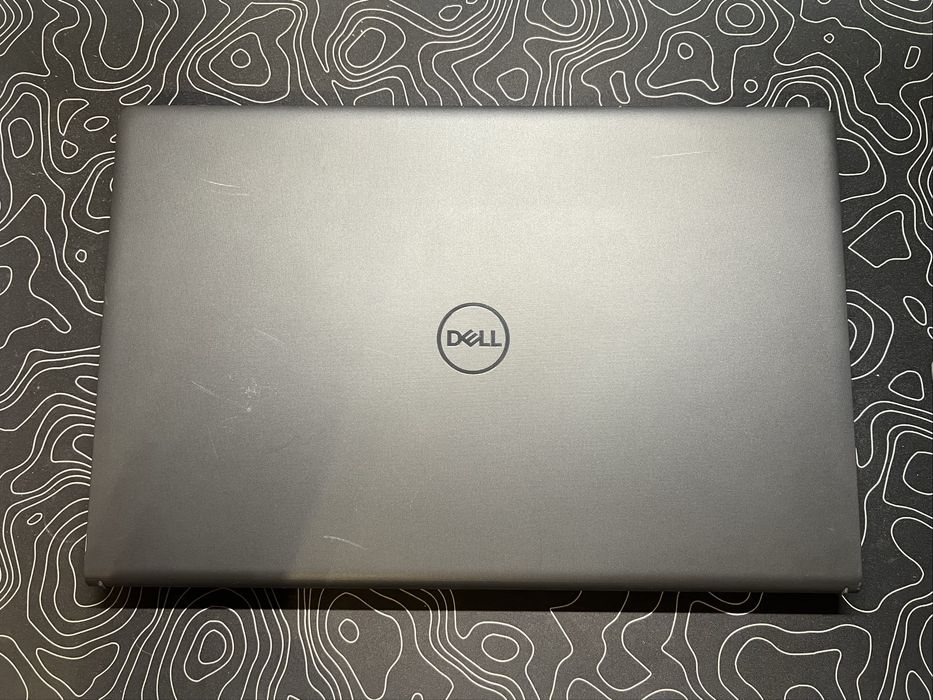 Лаптоп Dell Vostro 3510