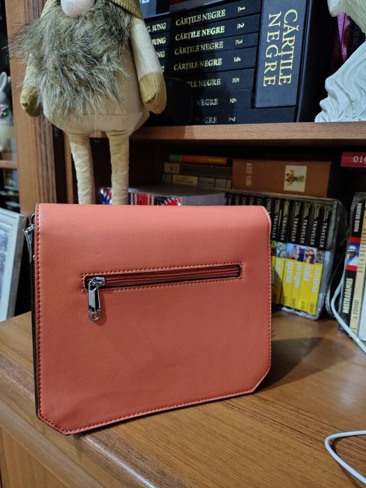 Geanta de dama eleganta