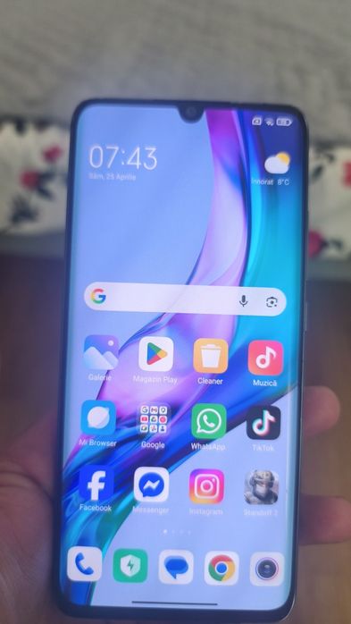 Vând Xiaomi redmi mi 10 pro se poate vedea și în poze cât costă  și în poze