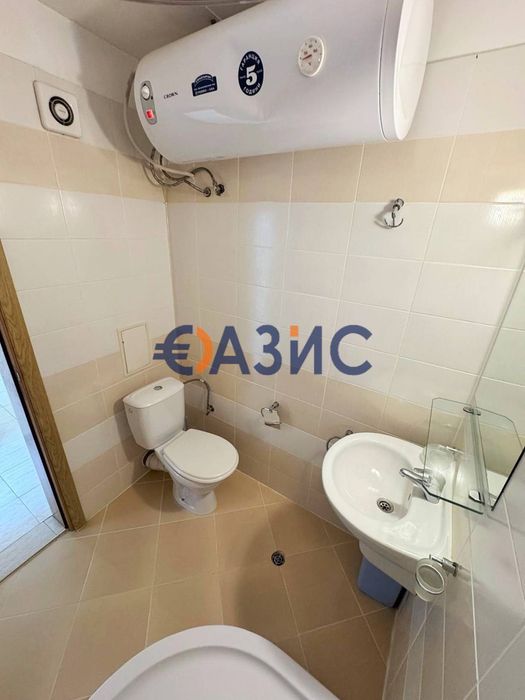 Продава се Двустаен апартамент в к.к. Слънчев бряг - 55 кв.м за 724 €/кв.м - Снимка #11