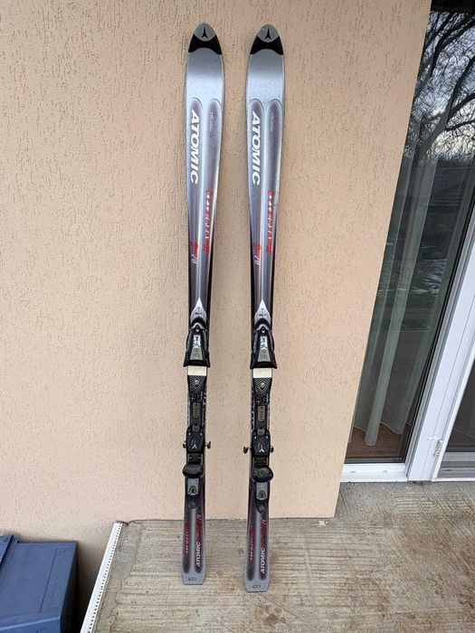 Ski-uri Atomic betacarve
