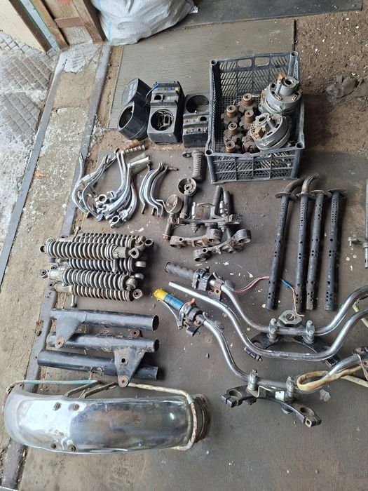 Продам запчасти иж.