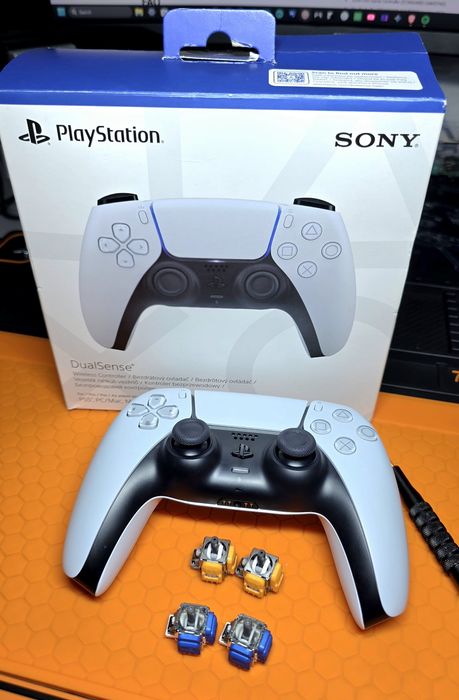 Controllers PS5 DualSense Upgrade TMR Hall Effect