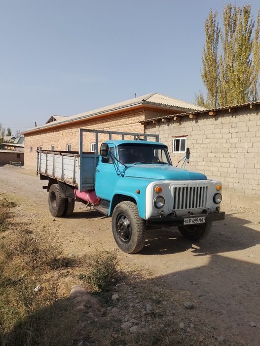 Газ 53 бортли юк машинаси