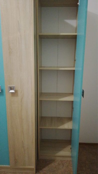 Продаю спальную гарнитуру