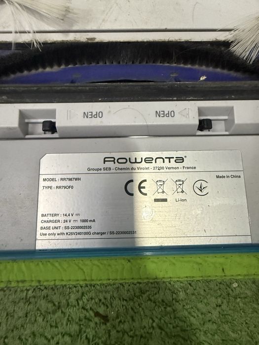 Aspirator robot Rowenta