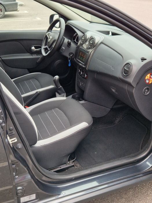 Dacia Logan MCV Stepway 2019 Techroad BlackEdition E6 0.9tce  115mii