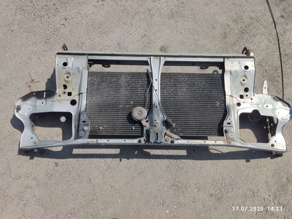 Телевизор носик Субару Форестер