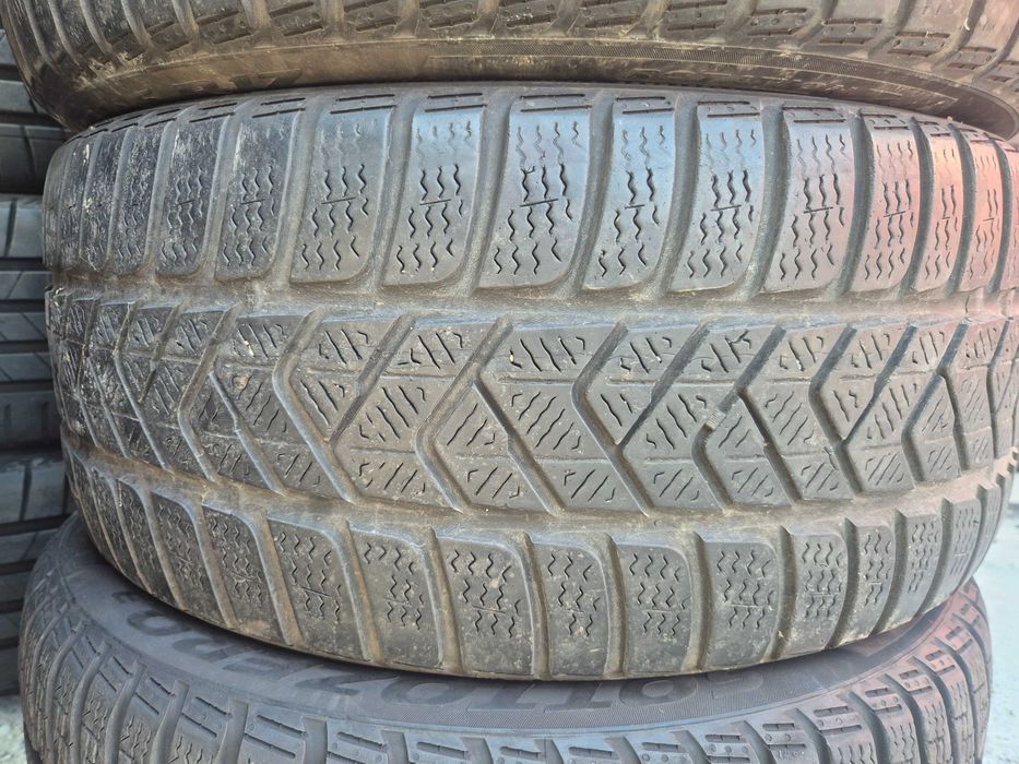 4 Anvelope de IARNA - 235/45/17 97V - PIRELLI Sottozero - Stare F BUNA - DOT 2021 !
