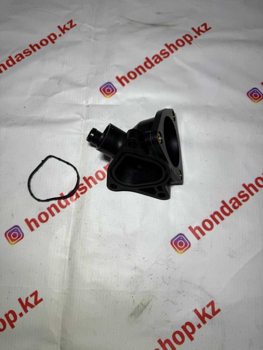 Корпус термостата Honda