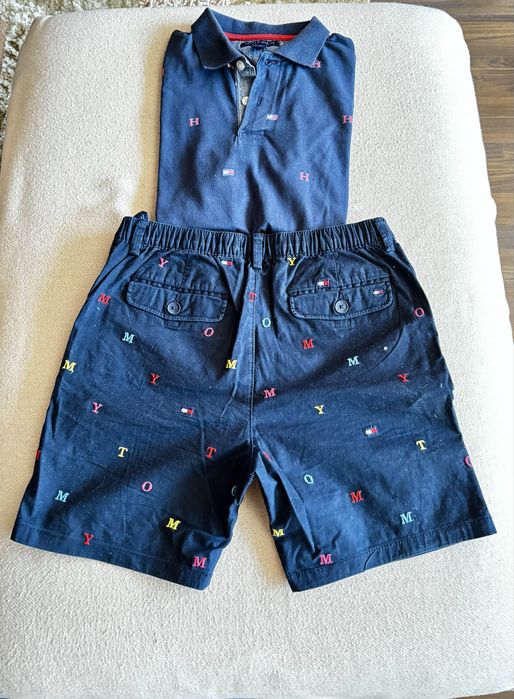 Pantaloni + tricou Tommy Hilfiger