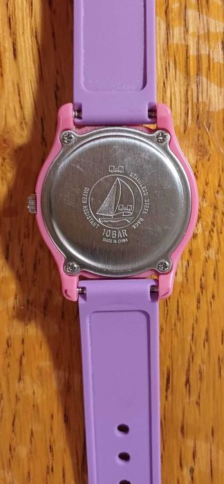 Ceas Q & Q copii fetita fetite fata, rezistent la apa 10 bar, roz mov