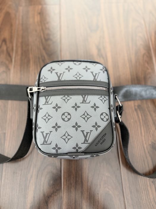 Borseta Louis Vuitton