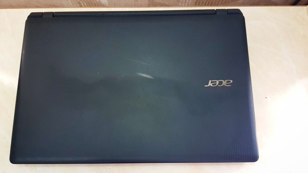 Acer ofis uchun notubuk