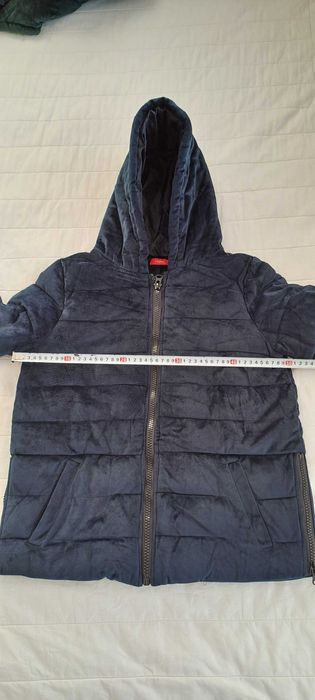 Тъмно синьо кадифено дамско яке с качулка