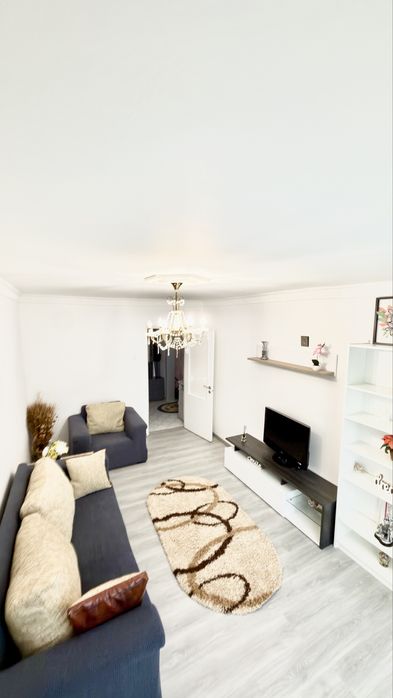 Apartament de inchiriat bld bucuresti!