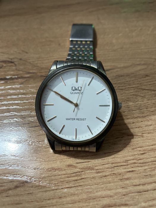 Часы на запчасти