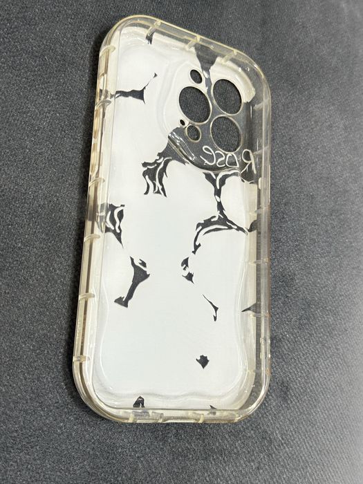 Чехлы на iphone 13 pro