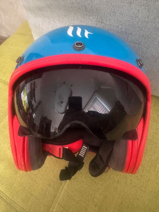Каска за скутер МТhelmets