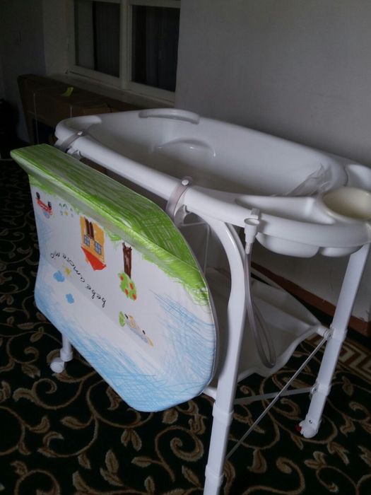 Пеленальный столик (Италия)