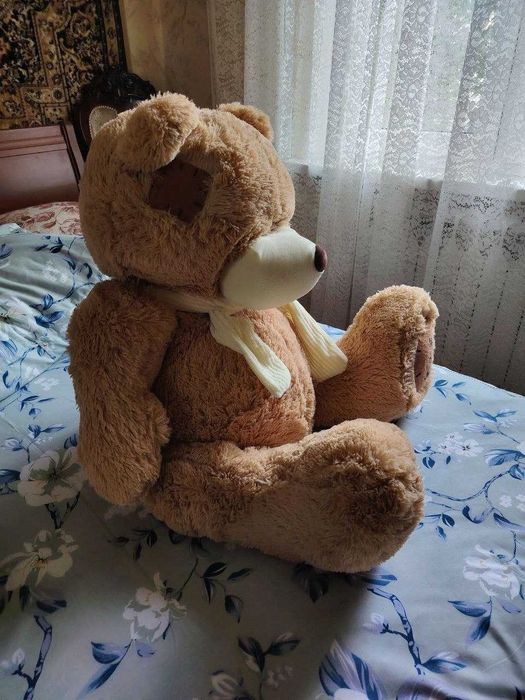 Продам Игрушку МИШКА большой