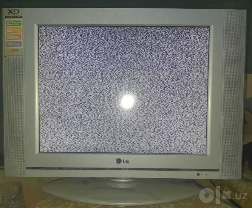LG телевизор сотилади