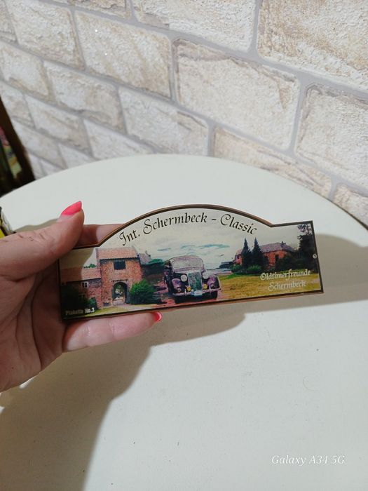 Метална плътна табелка от Германия