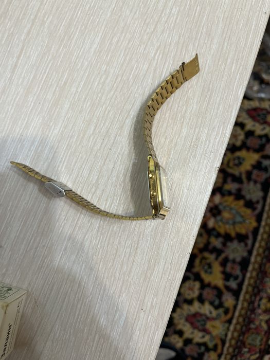 Продам часы casio