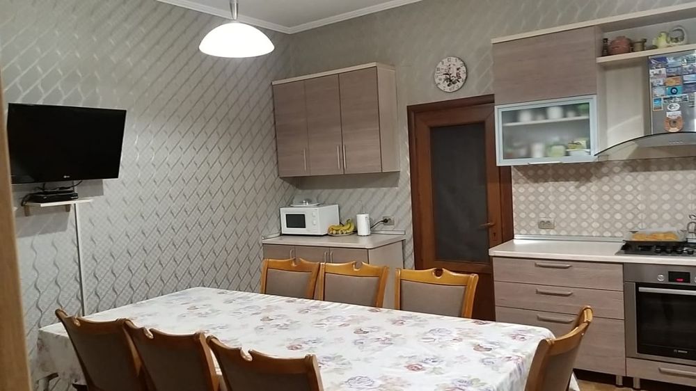 Продам дом на Пахтакоре