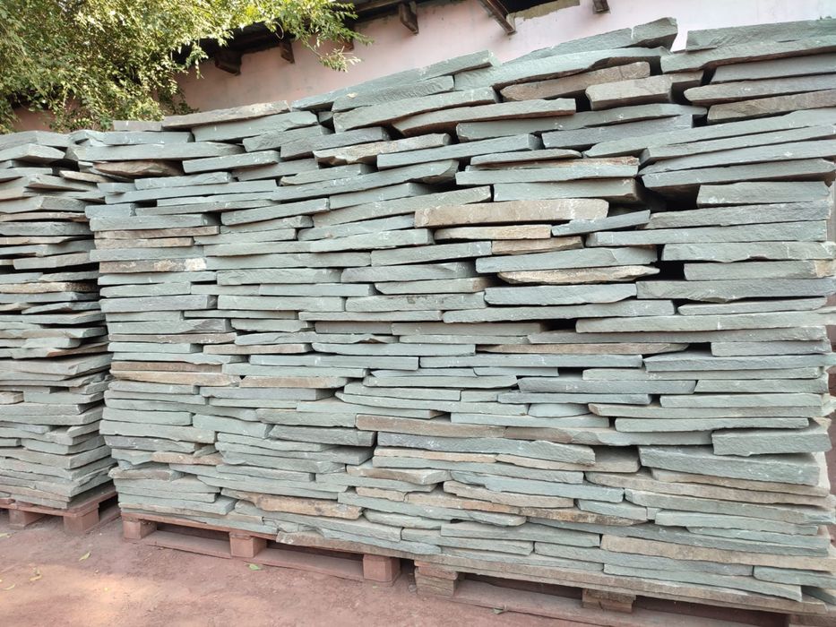 Серо-зеленый Камень плитняк