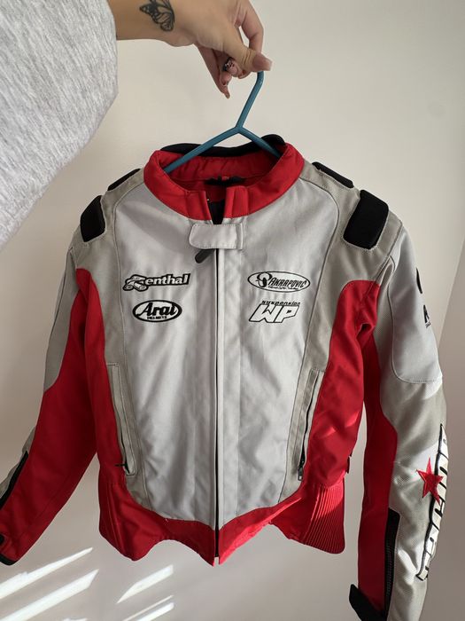 Мото яке с протектори