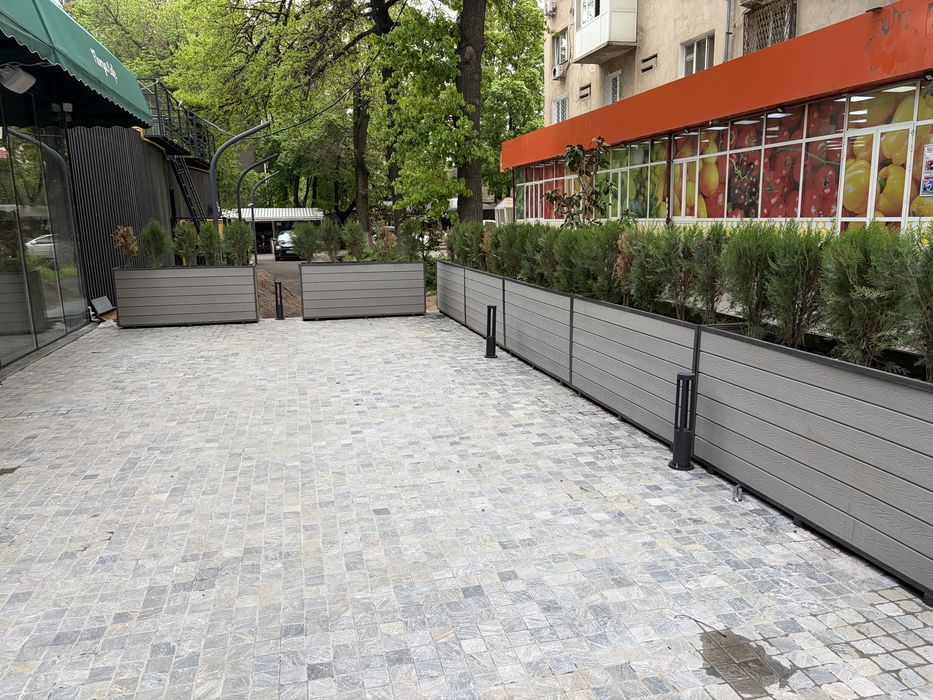 Продаю садовый кашпо