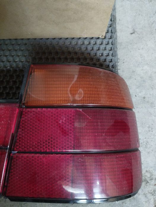 Задние Стопы Бмв е34 (BMW e34) Фары Hella оригинал