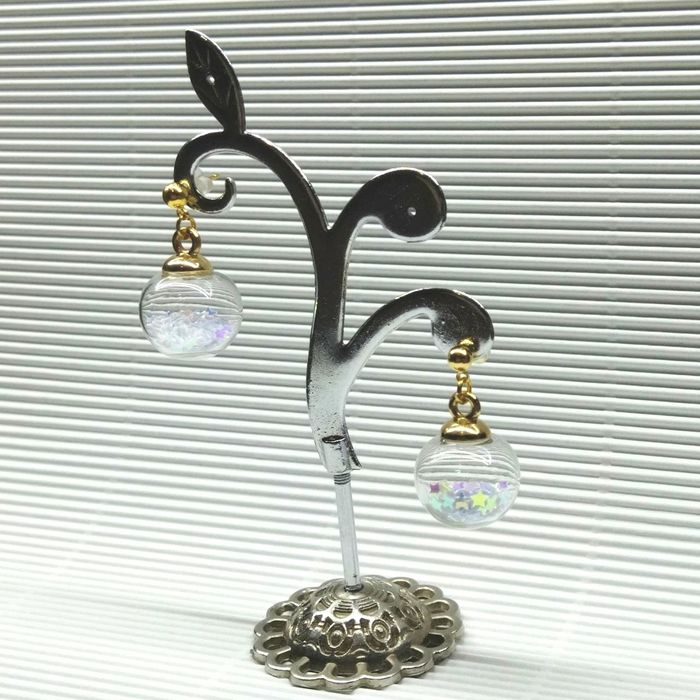 Браслеты, серьги, подвески