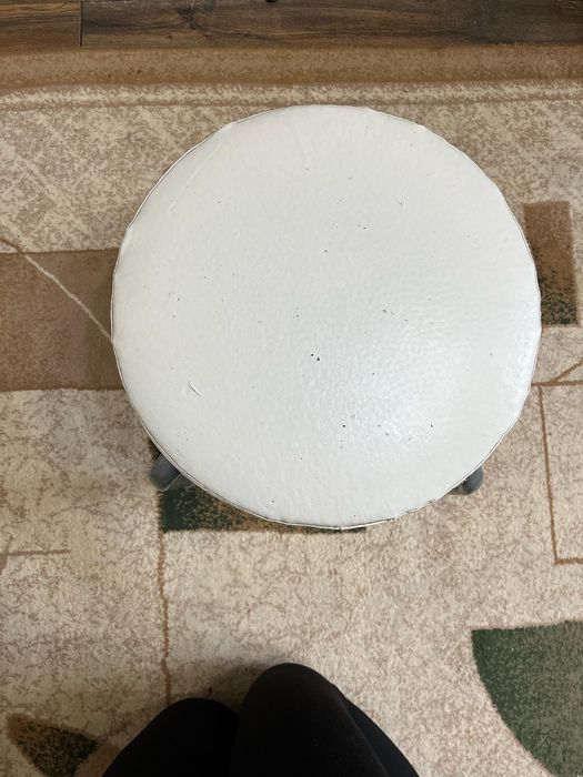 Продам табуретки б/у