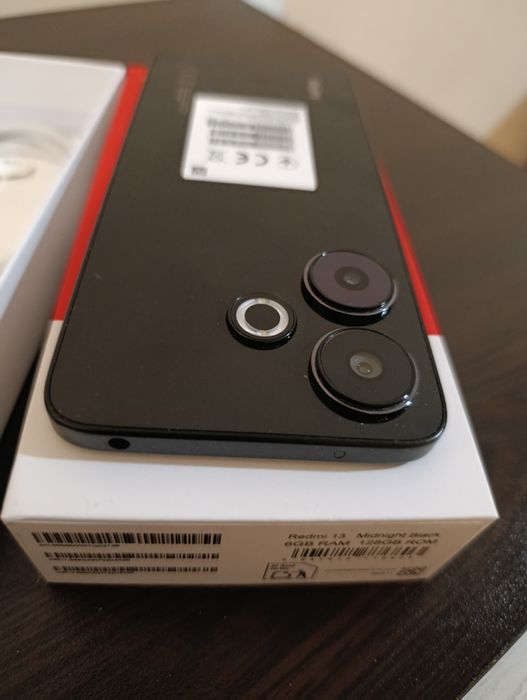 Смартфон Xiaomi Redmi 13