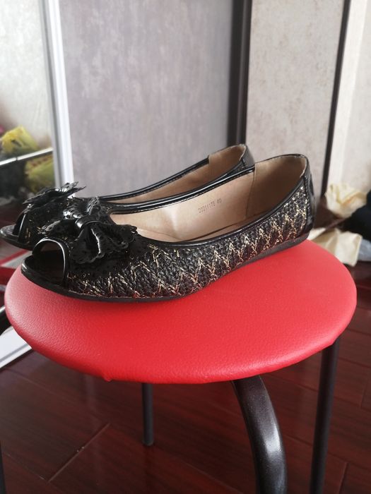 Женская обувь 39р