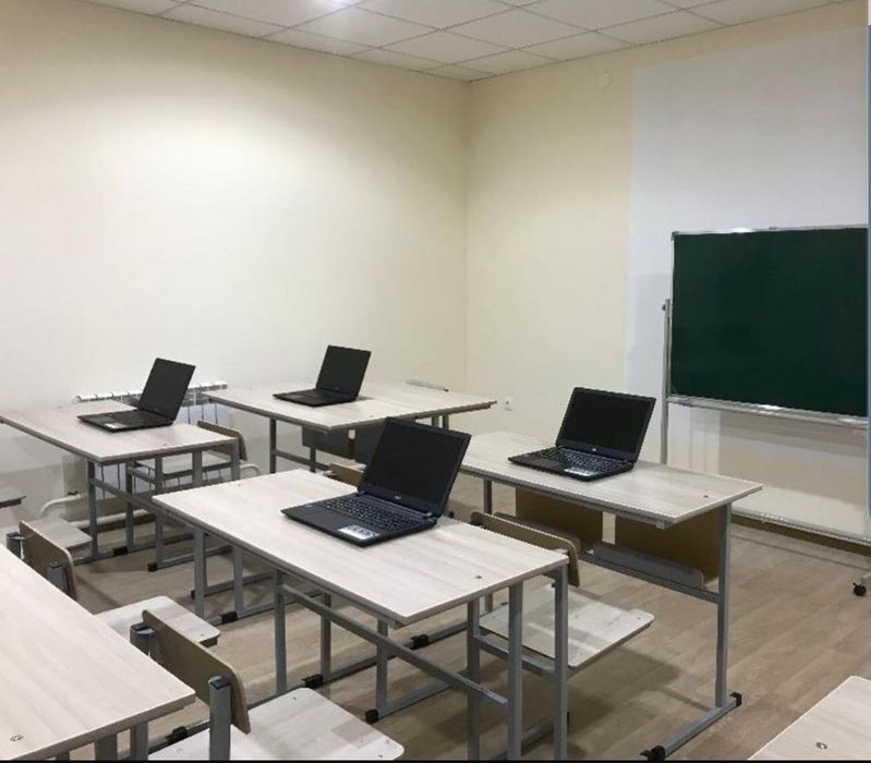 Продам школьные парты (столы), стулья