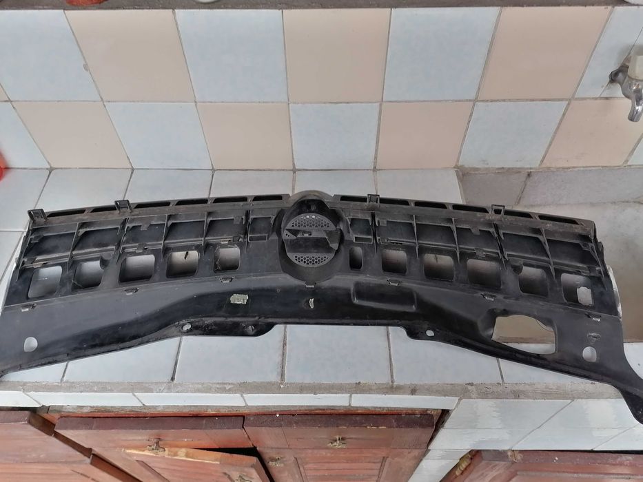 Радиаторна рашетка за опел астра H 5 врати