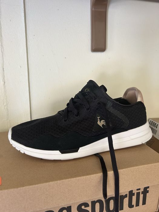 Adidasi Sport in regim En Gross