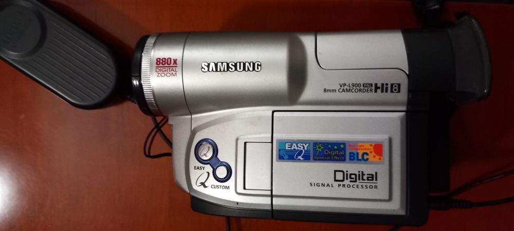 Видеокамера samsung H 8