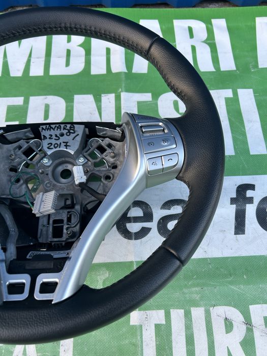 Volan Nissan Navara NP 300 D 23 2017 fară airbag, ca nou , fara uzură