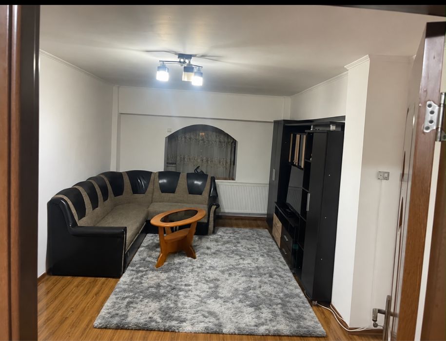 Inchiriez apartament 2 camere