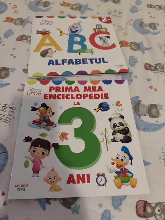 Vând cărți pentru copii